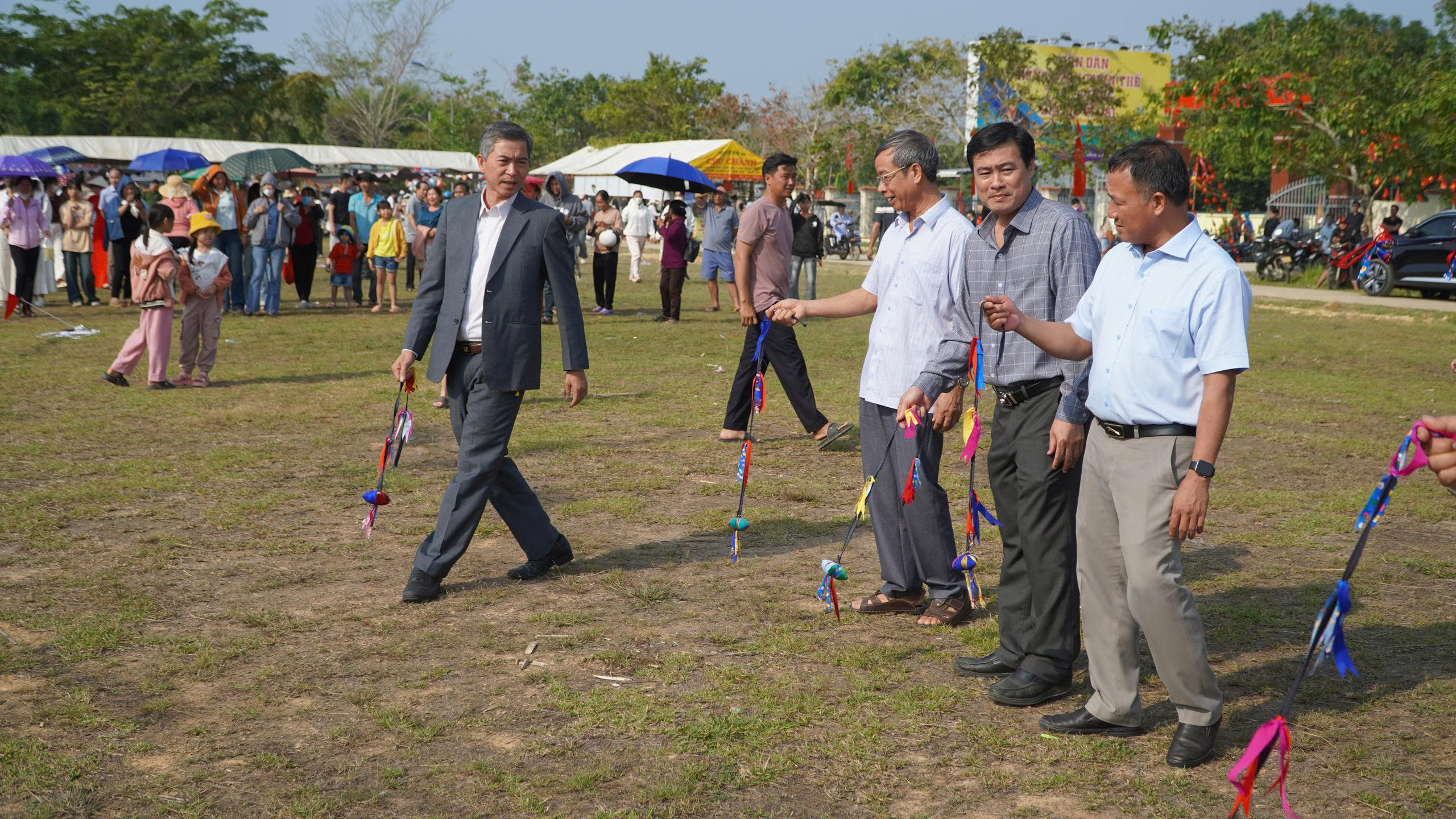 CÁT TIÊN 2 TỔ CHỨC THÀNH CÔNG NGÀY HỘI VĂN HÓA CÁC DÂN TỘC VÀ LỄ HỘI “LỒNG TỒNG” XUÂN BÍNH NGỌ 2026