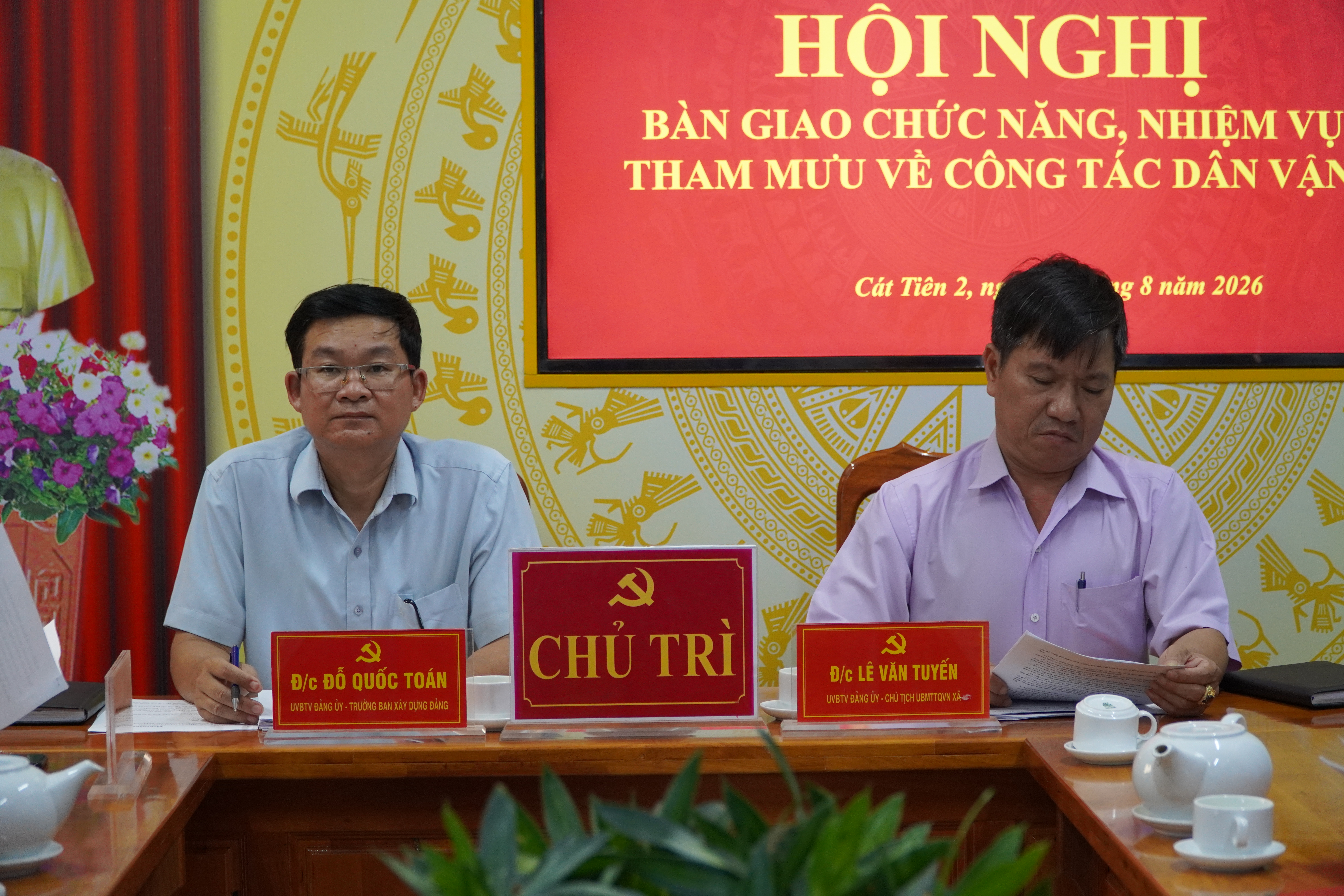 CÁT TIÊN 2 TỔ CHỨC HỘI NGHỊ BÀN GIAO CHỨC NĂNG, NHIỆM VỤ THAM MƯU VỀ CÔNG TÁC DÂN VẬN