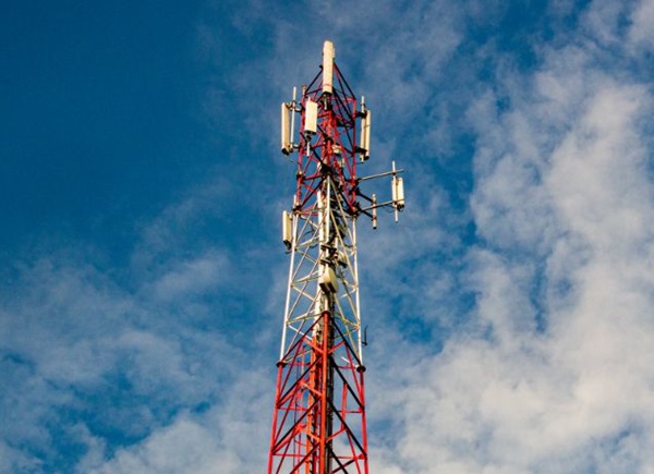 ẢNH HƯỞNG CỦA VIỆC LẮP ĐẶT, VẬN HÀNH CÁC TRẠM THU PHÁT SÓNG TẠI KHU VỰC DÂN SINH