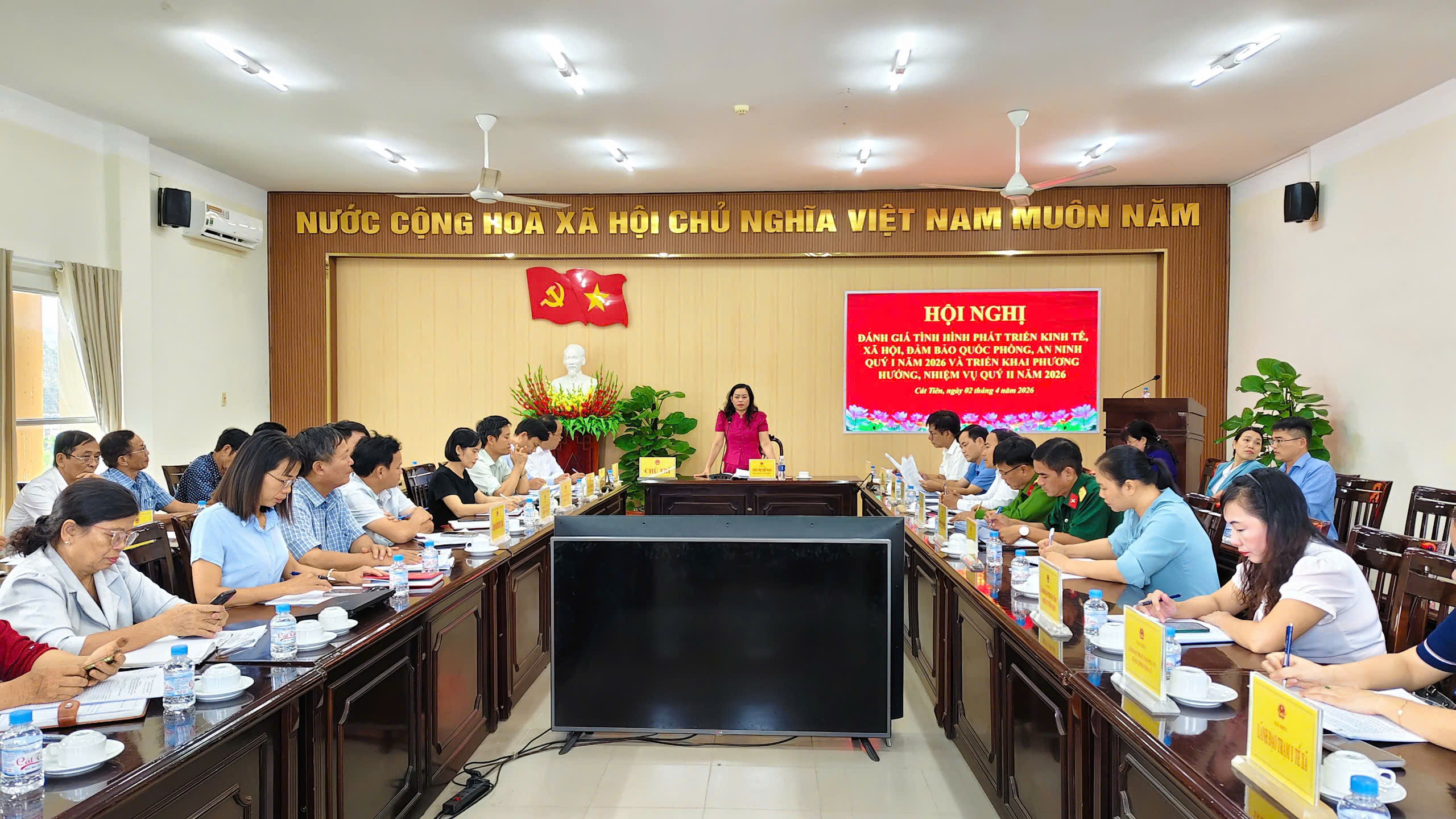  HỘI NGHỊ ĐÁNH GIÁ TÌNH HÌNH PHÁT TRIỂN KINH TẾ - XÃ HỘI, ĐẢM BẢO QUỐC PHÒNG - AN NINH QUÝ I VÀ TRIỂN KHAI PHƯƠNG HƯỚNG, NHIỆM VỤ QUÝ II/2026