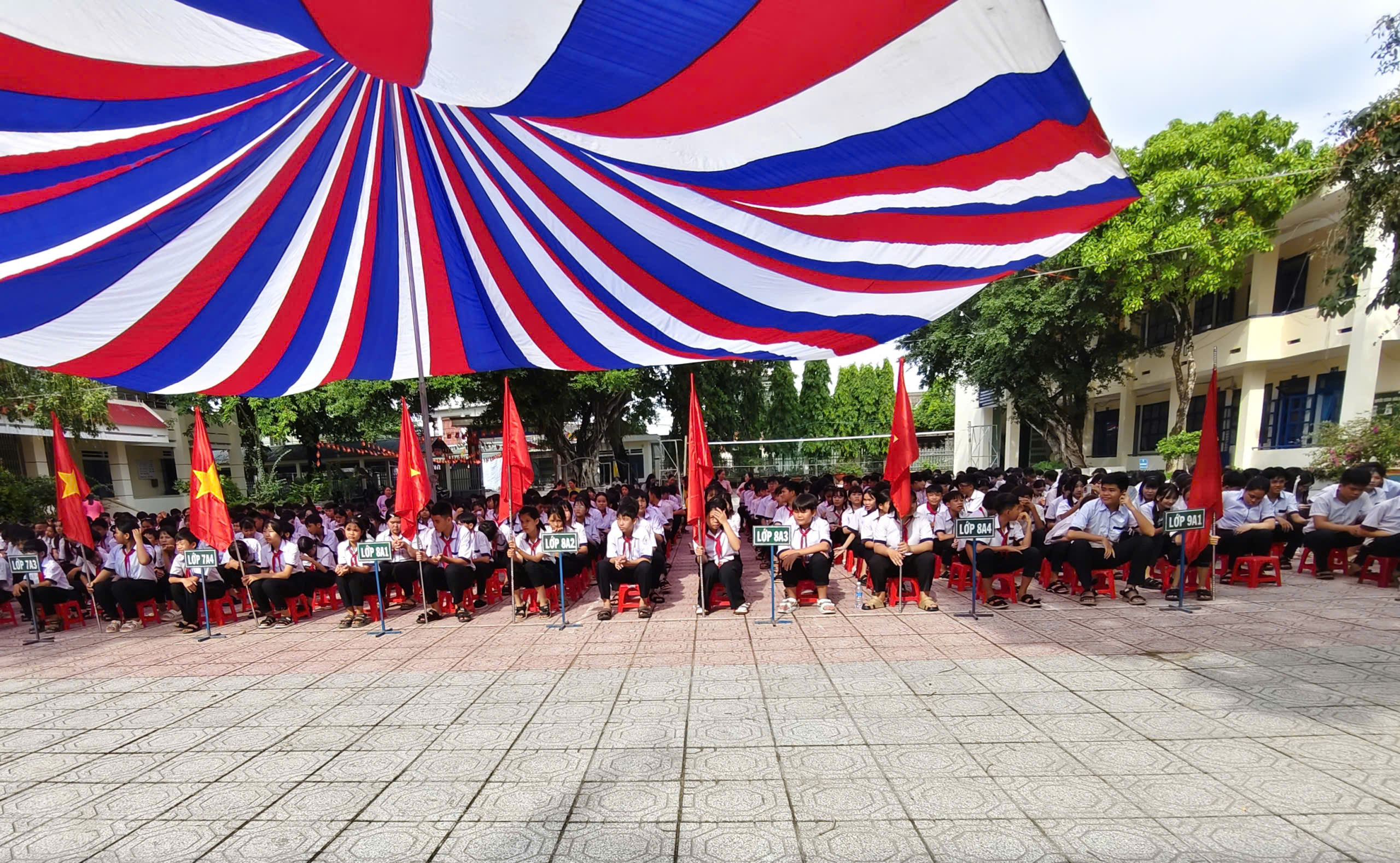 TRƯỜNG THCS PHƯỚC CÁT TỔ CHỨC LỄ TỔNG KẾT NĂM HỌC 2025 – 2026