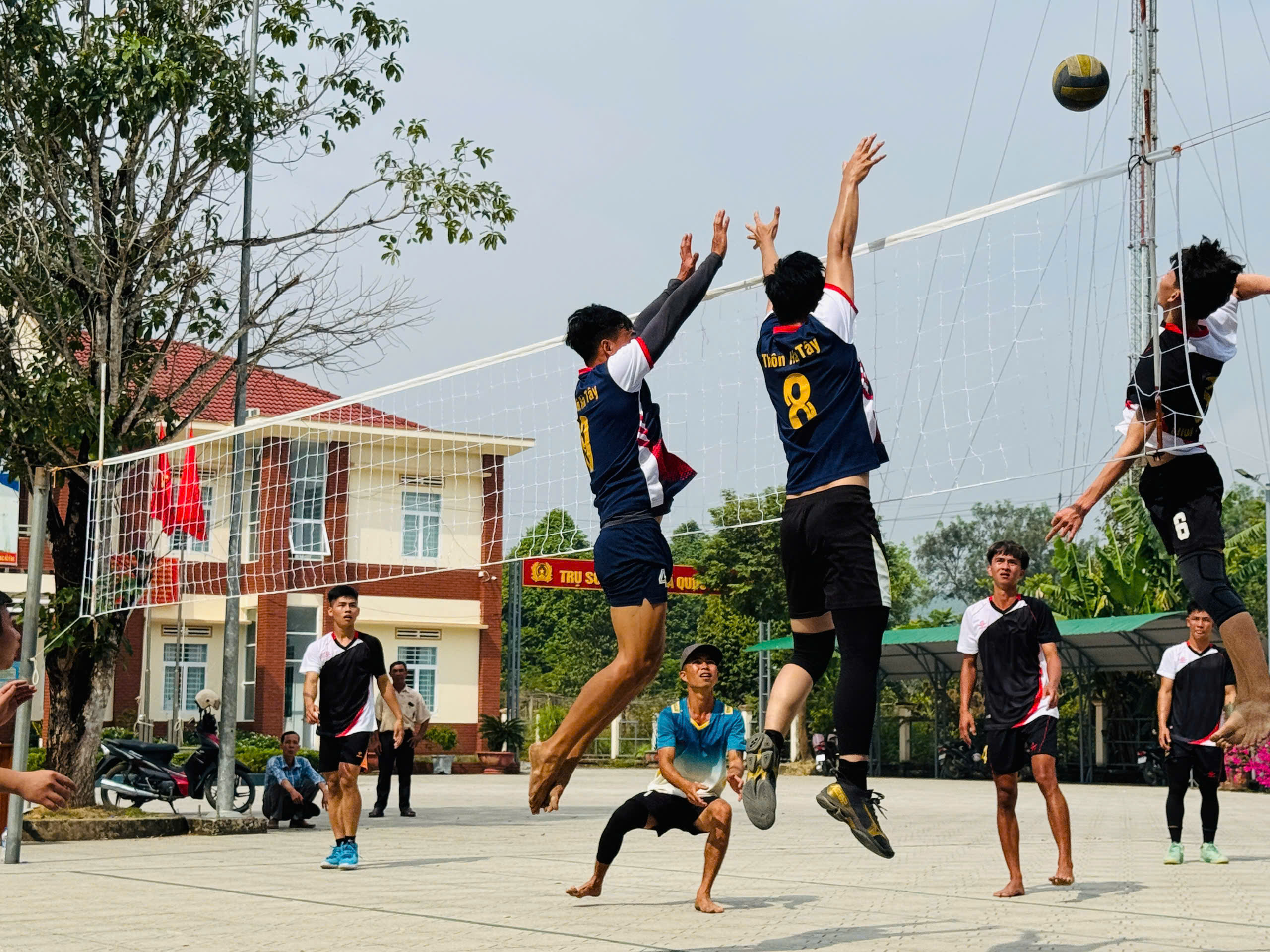 Khai mạc giải bóng chuyền mừng Đảng – mừng Xuân Ất Tỵ 2025