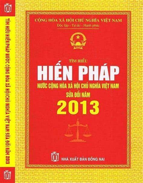Cảnh giác trước âm mưu xuyên tạc của các thế lực thù địch về việc sửa đổi Hiến pháp năm 2013