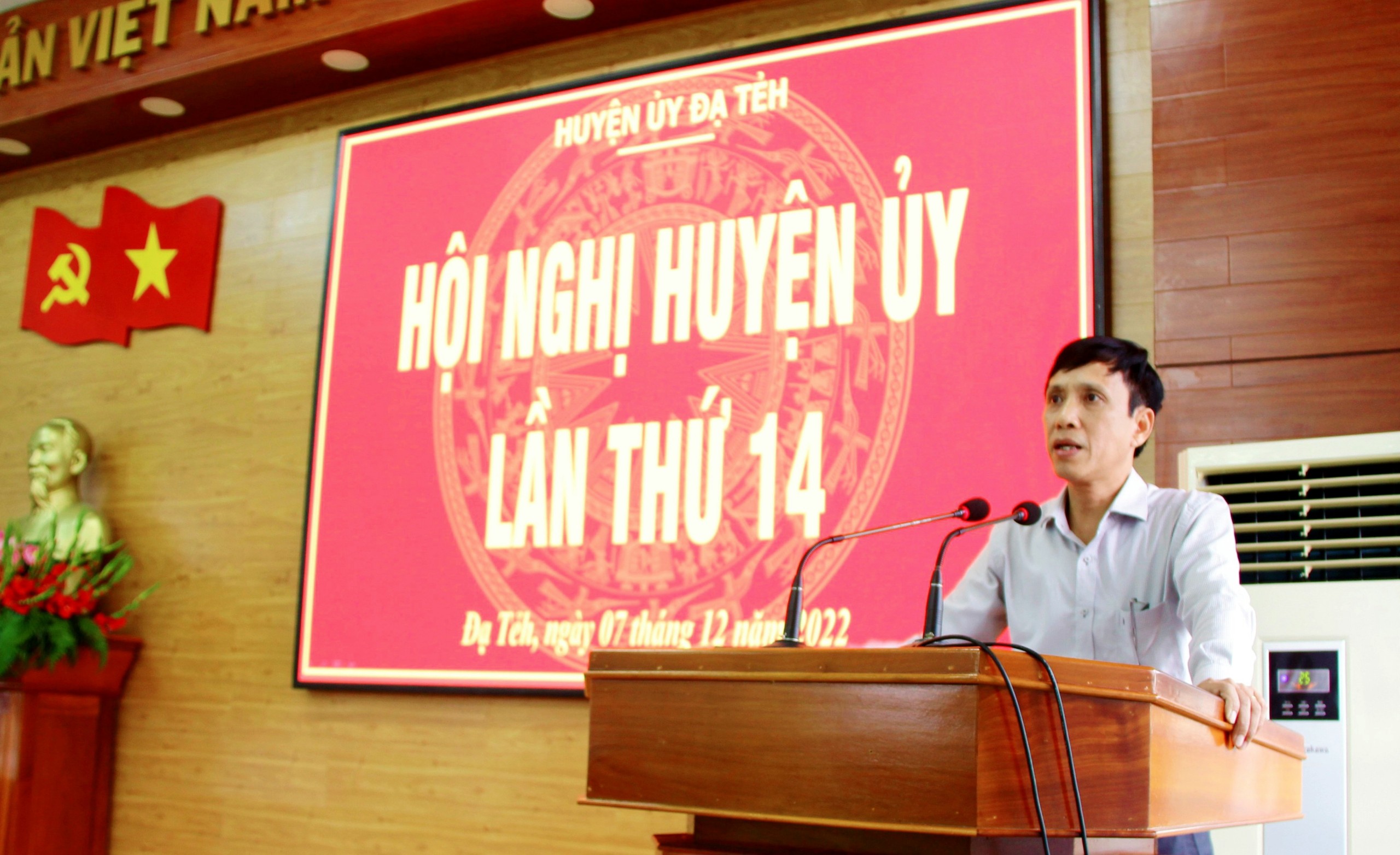 Hội nghị Huyện ủy Đạ Tẻh lần thứ 14 mở rộng