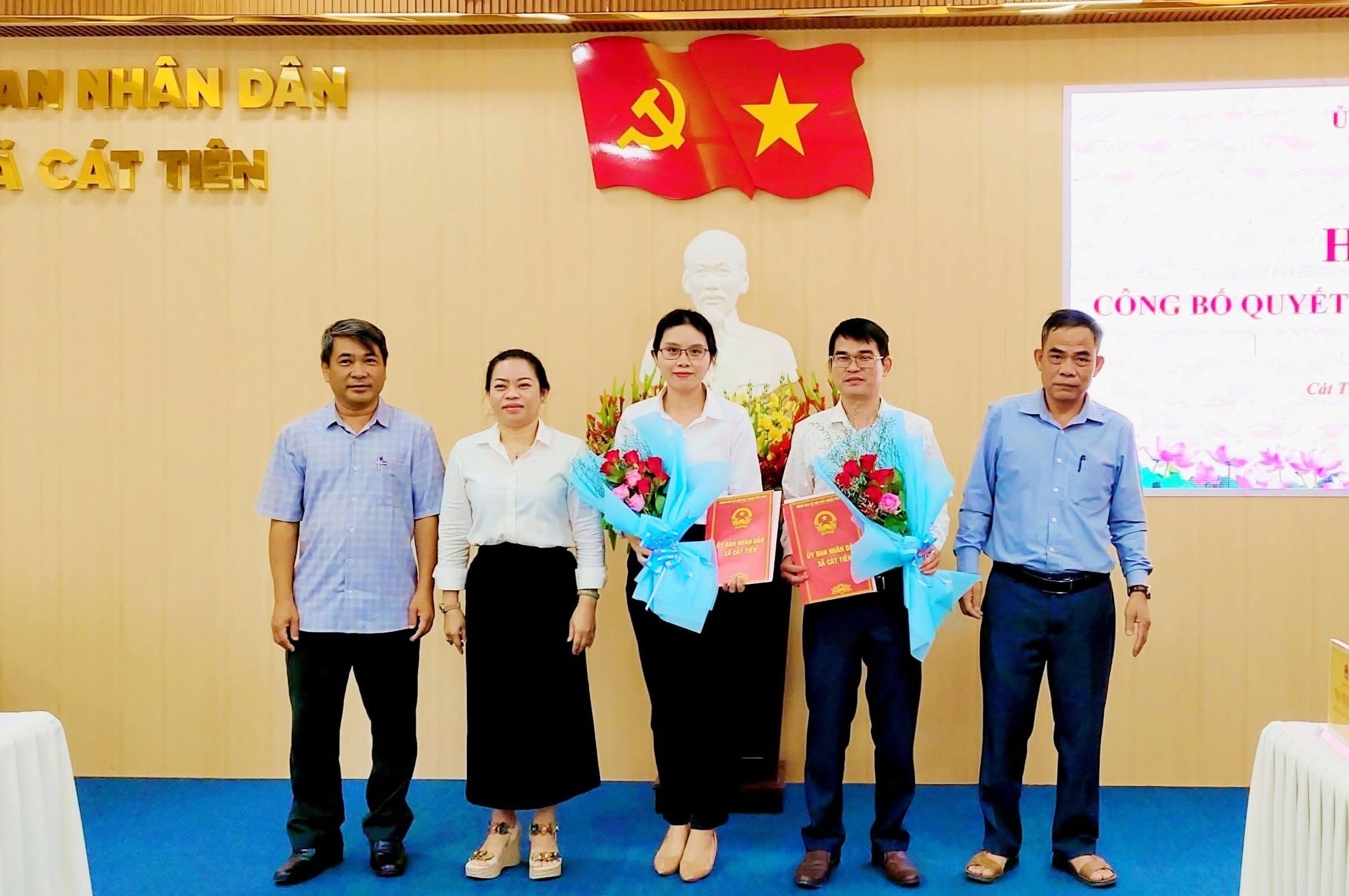 UBND XÃ CÁT TIÊN CÔNG BỐ QUYẾT ĐỊNH VỀ CÔNG TÁC CÁN BỘ