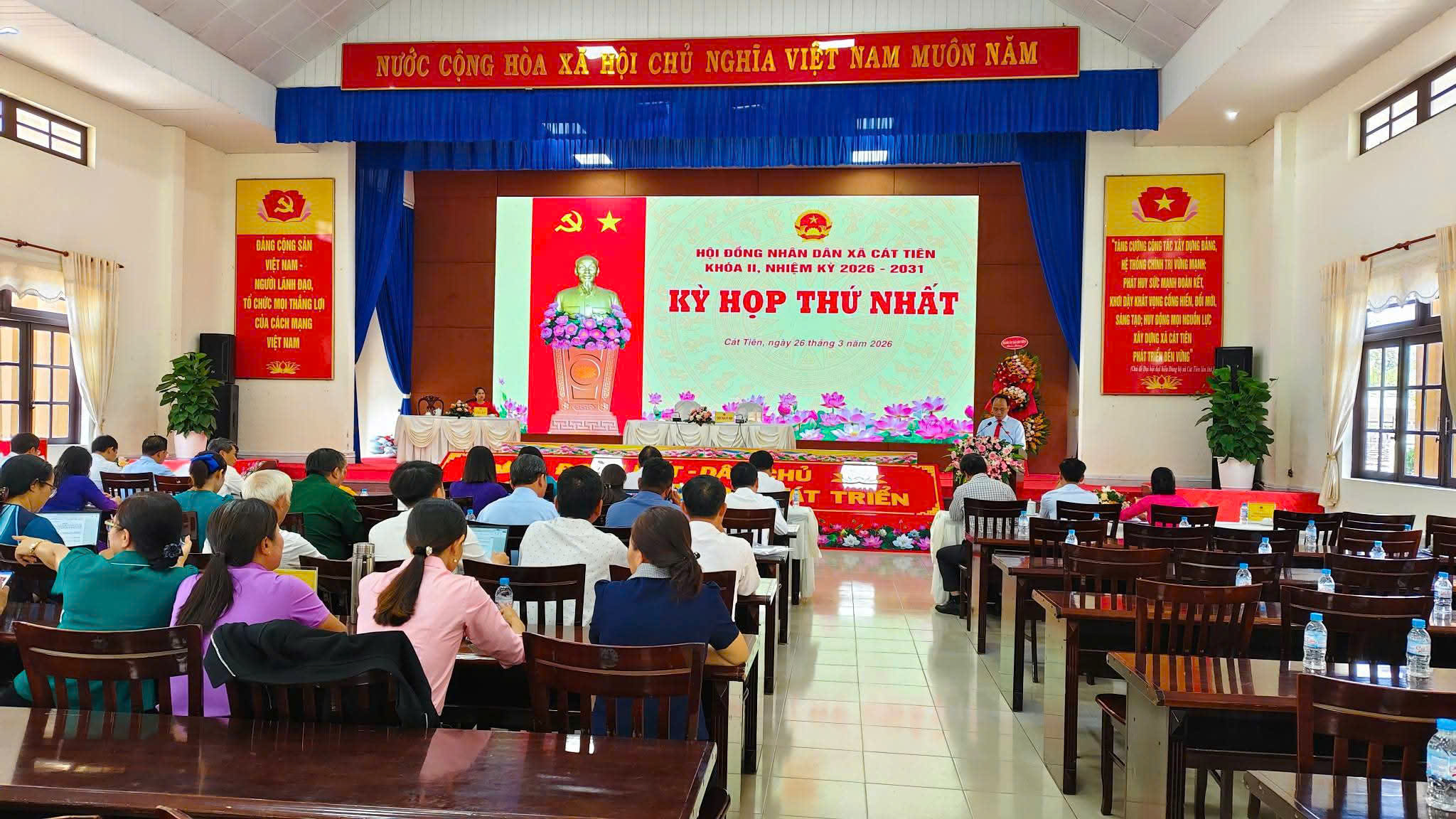 KỲ HỌP THỨ NHẤT HĐND XÃ CÁT TIÊN KHÓA II BẦU CÁC CHỨC DANH CHỦ CHỐT CỦA HỘI ĐỒNG NHÂN DÂN VÀ ỦY BAN NHÂN DÂN XÃ NHIỆM KỲ 2026 – 2031