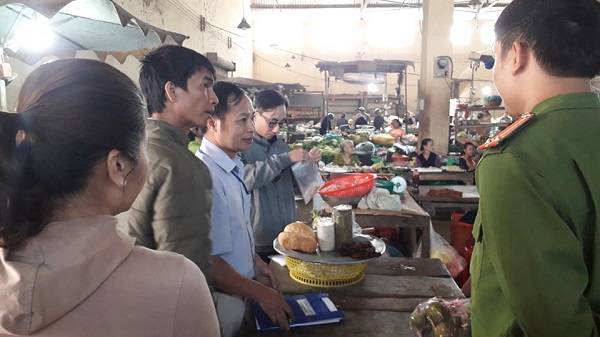 KIỂM TRA AN TOÀN VỆ SINH THỰC PHẨM TẾT NGUYÊN ĐÁN CANH TÝ NĂM 2020