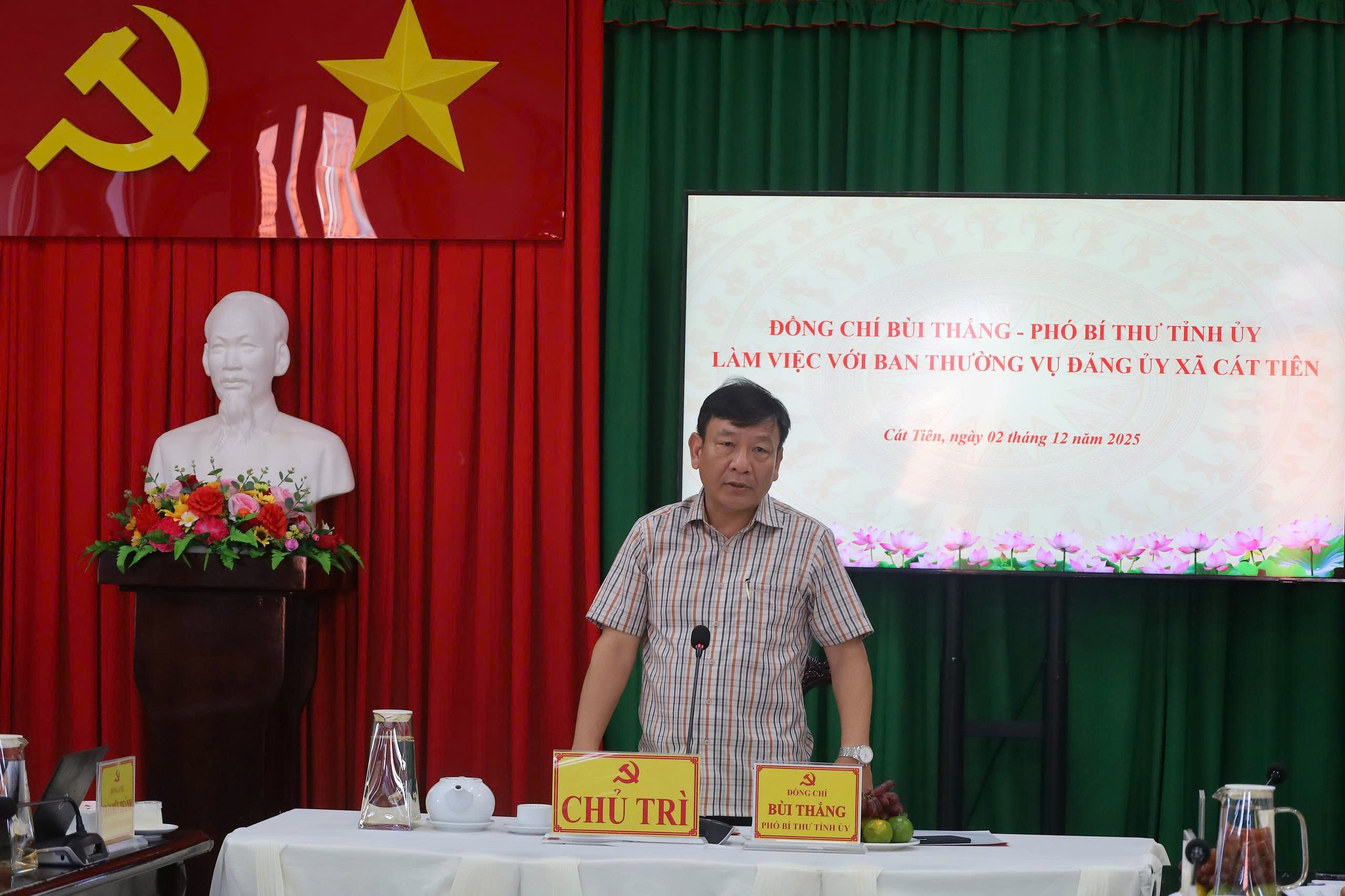 PHÓ BÍ THƯ TỈNH ỦY LÂM ĐỒNG BÙI THẮNG LÀM VIỆC VỚI BAN THƯỜNG VỤ ĐẢNG ỦY XÃ CÁT TIÊN VỀ CÔNG TÁC CÔNG TÁC XÂY DỰNG ĐẢNG VÀ CHỈ ĐẠO CÔNG TÁC KHẮC PHỤC HẬU QUẢ THIÊN TAI