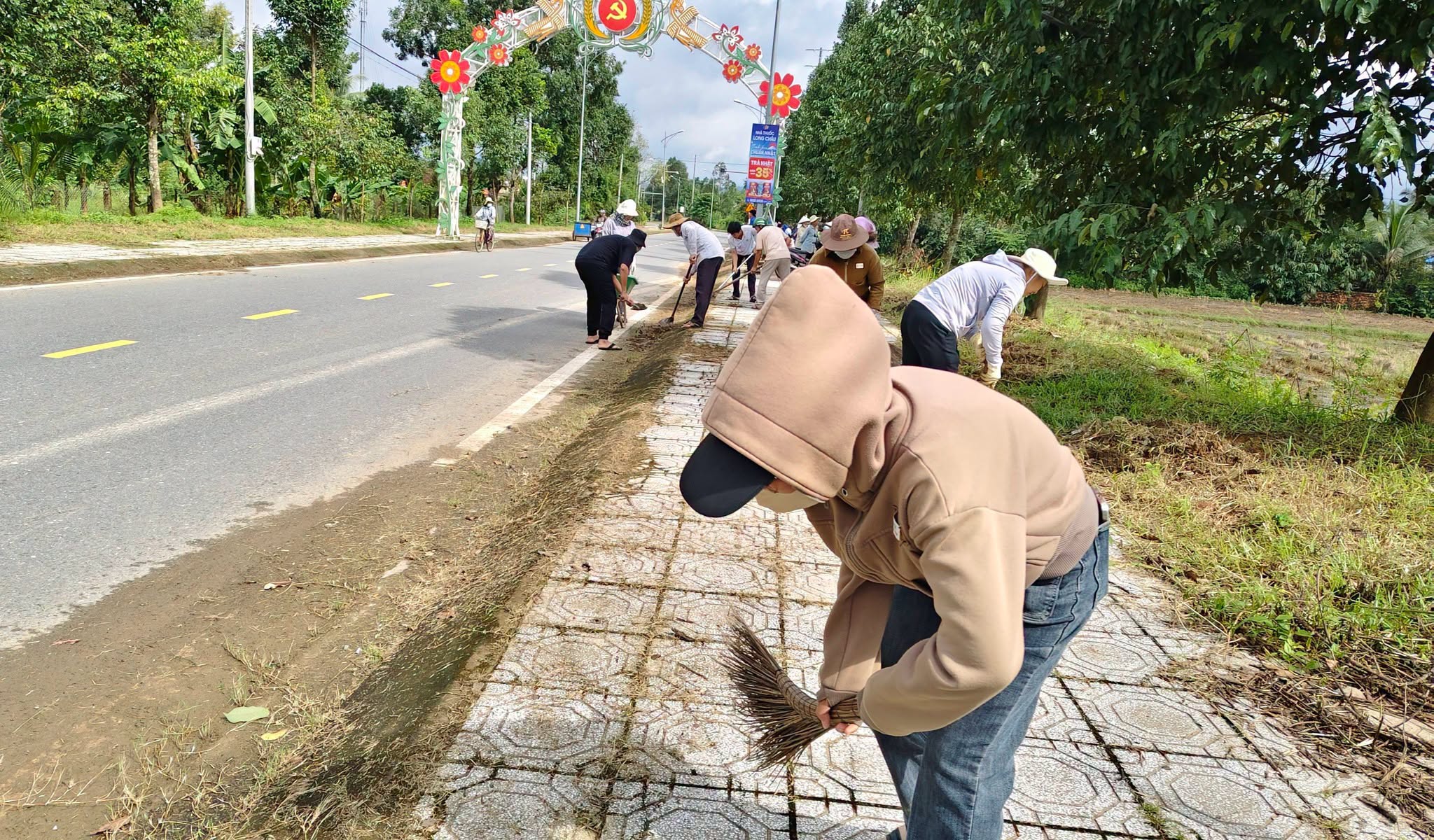  XÃ CÁT TIÊN TIẾP TỤC RA QUÂN NGÀY CHỦ NHẬT VÌ MÔI TRƯỜNG  