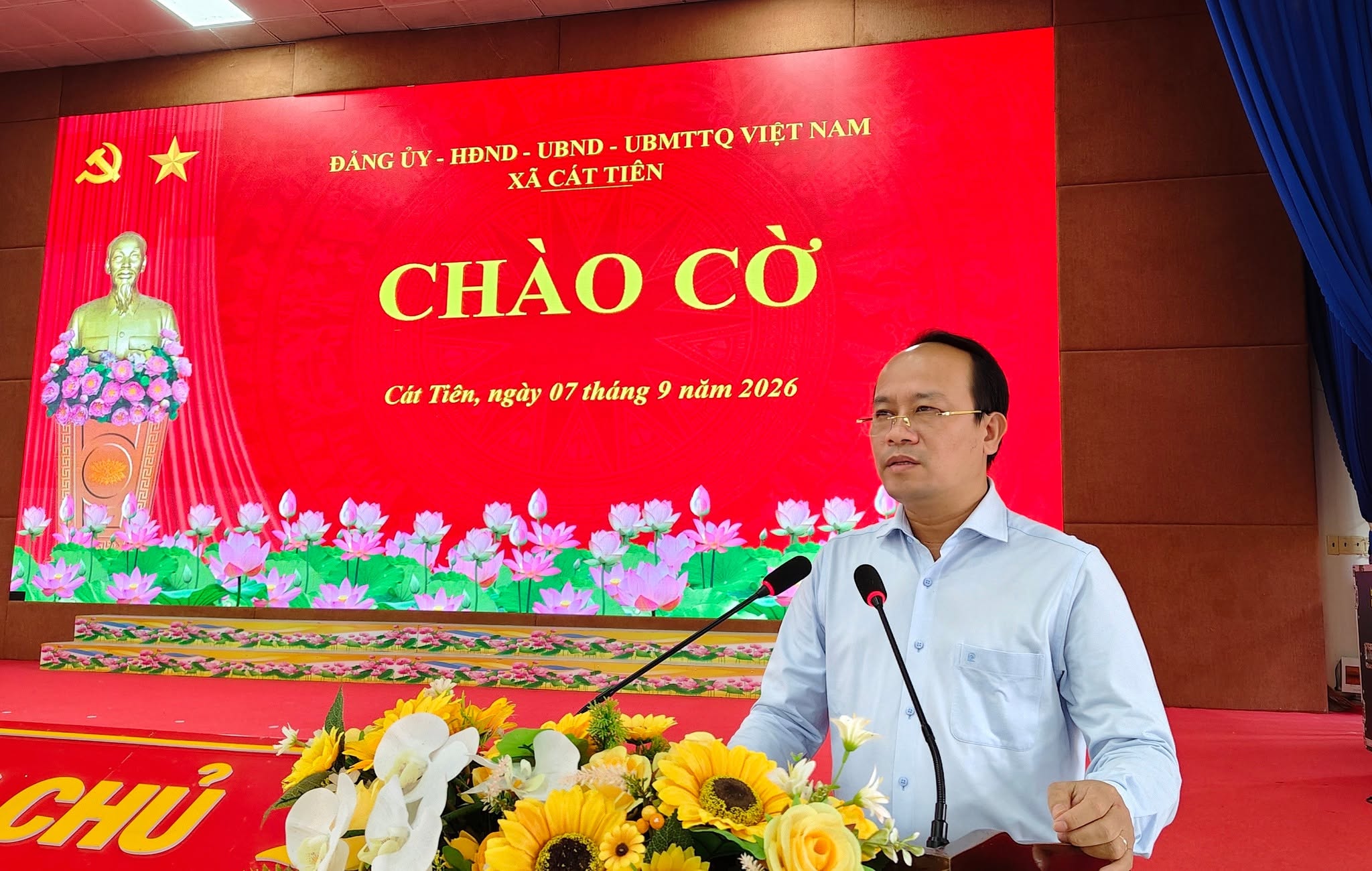 ĐẢNG UỶ - HỘI ĐỒNG NHÂN DÂN - UỶ BAN NHÂN DÂN - UB MTTQVN XÃ CÁT TIÊN TỔ CHỨC CHÀO CỜ ĐẦU THÁNG 9/2026