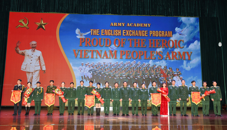 Chương trình giao lưu song ngữ tại Học viện Lục quân