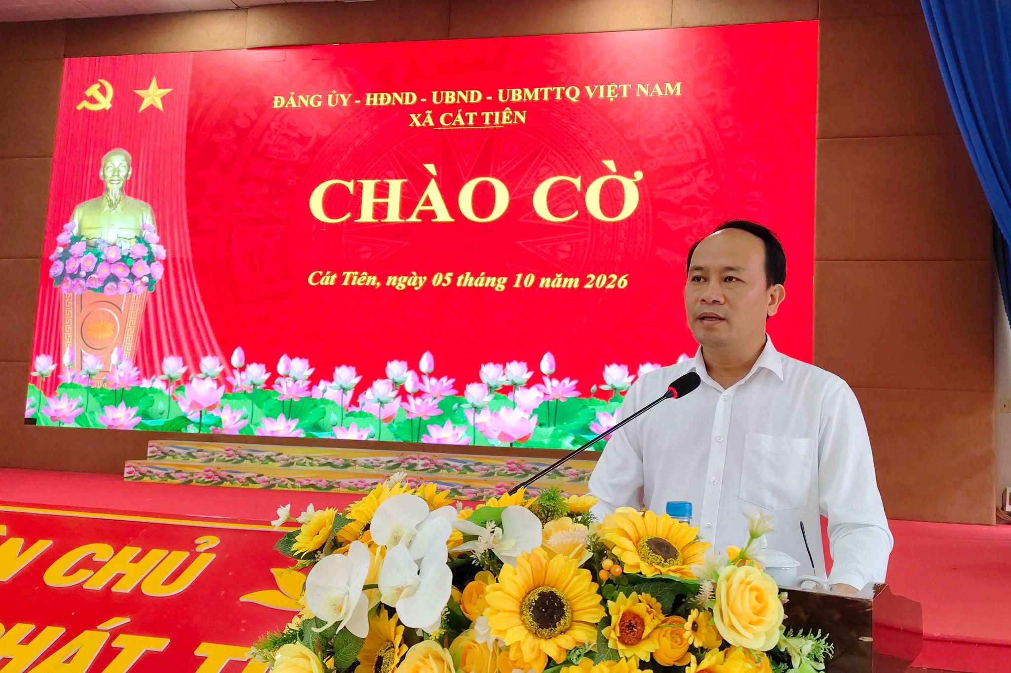 Cát Tiên: Lễ Chào cờ đầu tháng 10 và triển khai nhiệm vụ trọng tâm